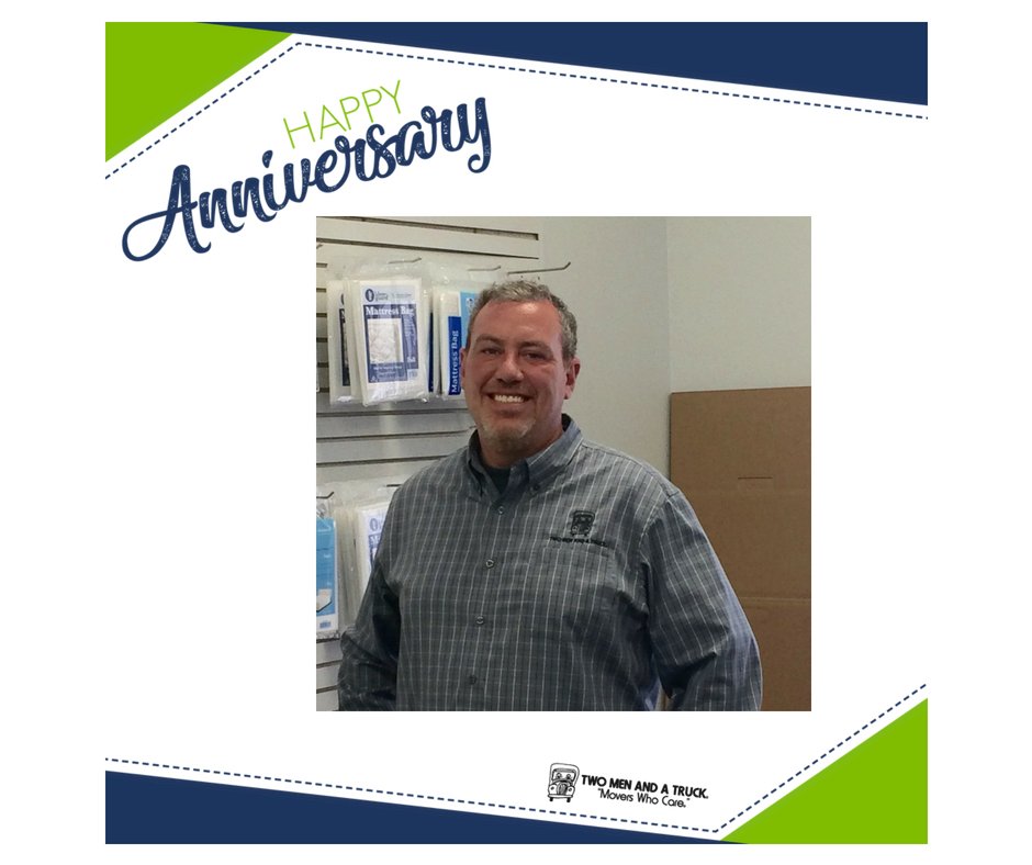 TwoMenCleveland's tweet image. Congratulations to our President, Nick, on 26 years of service with #TMTCleveland!! We thank you for your leadership and dedication!! 🎈🎈🎈
#WorkAnniversary #MoversWhoCare #Dedication