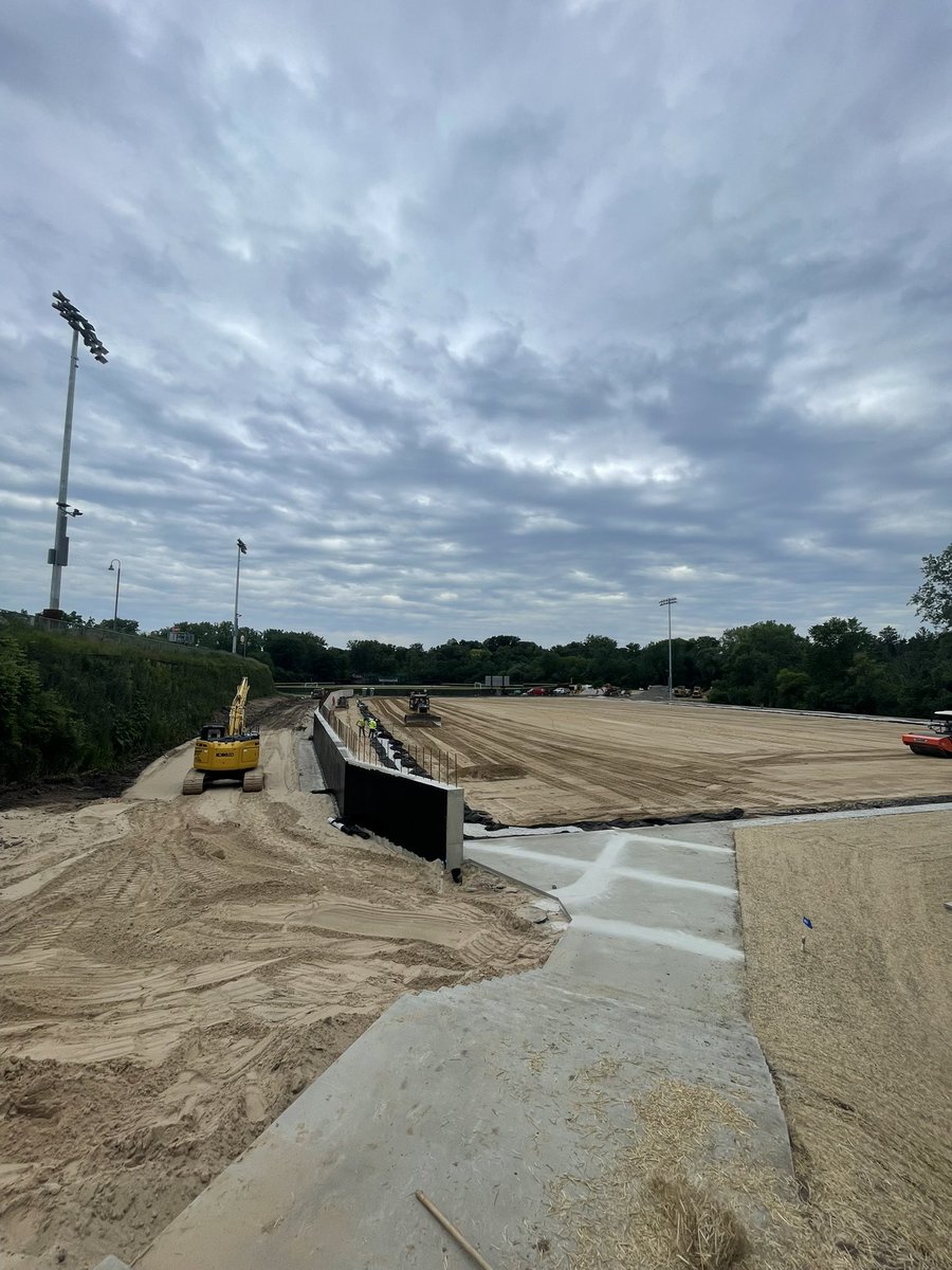 CoachJBurgess1's tweet image. Blessed &amp;amp; Highly Favored! 

Big Things Today on Campus @ CalvinU

⚔️Even Bigger Things to Come⚔️

#GoKnights | #CGIJ | @CalvinKnightsFB