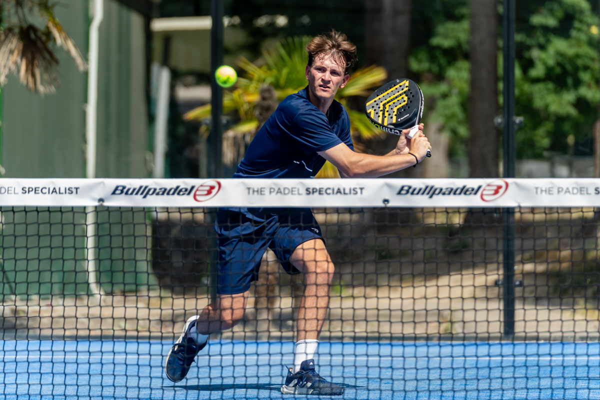 🔝🏆🎾 Campeonato Absoluto de Madrid ⭐ Bullpadel 2025

🚹 Semifinales
📍P. D. Puerta de Hierro

✅Hugo de la Fuente / Víctor Sánchez Vera
⚔️ 7-6 6-3
❌ Pedro Gimeno / Pablo San Román

#soyfmpadel #padel #madrid #MadridRespiraDeporte <a href="/bullpadelsport/">Bullpadel</a>