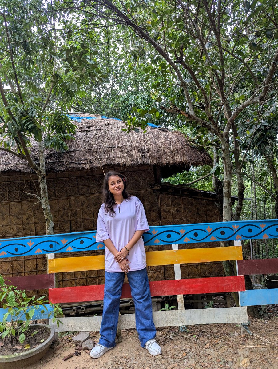 AnniDeb434's tweet image. 🩷 🎀 🩷

Smile big, laugh loud, be a little weird — it&apos;s called living! 😆 Let’s go nuts!
Craziest 🐒 Cutie pie ♡ 

#CrazyVibes
#HappySoul
#SillyMoments
#JustBeingMe
#SpreadSmiles
#CarefreeDays
#LifeUnfiltered
#LiveLaughLove
#LaughOutLoud
#MadnessInStyle
#PositiveVibesOnly