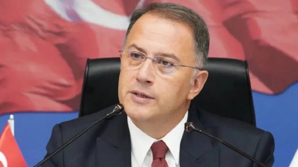 Cezaevi koşullarında durumu kötüleşiyor

Mehmet Murat Çalık için acil tahliye çağrısı
cumhuriyet.com.tr/turkiye/cezaev…