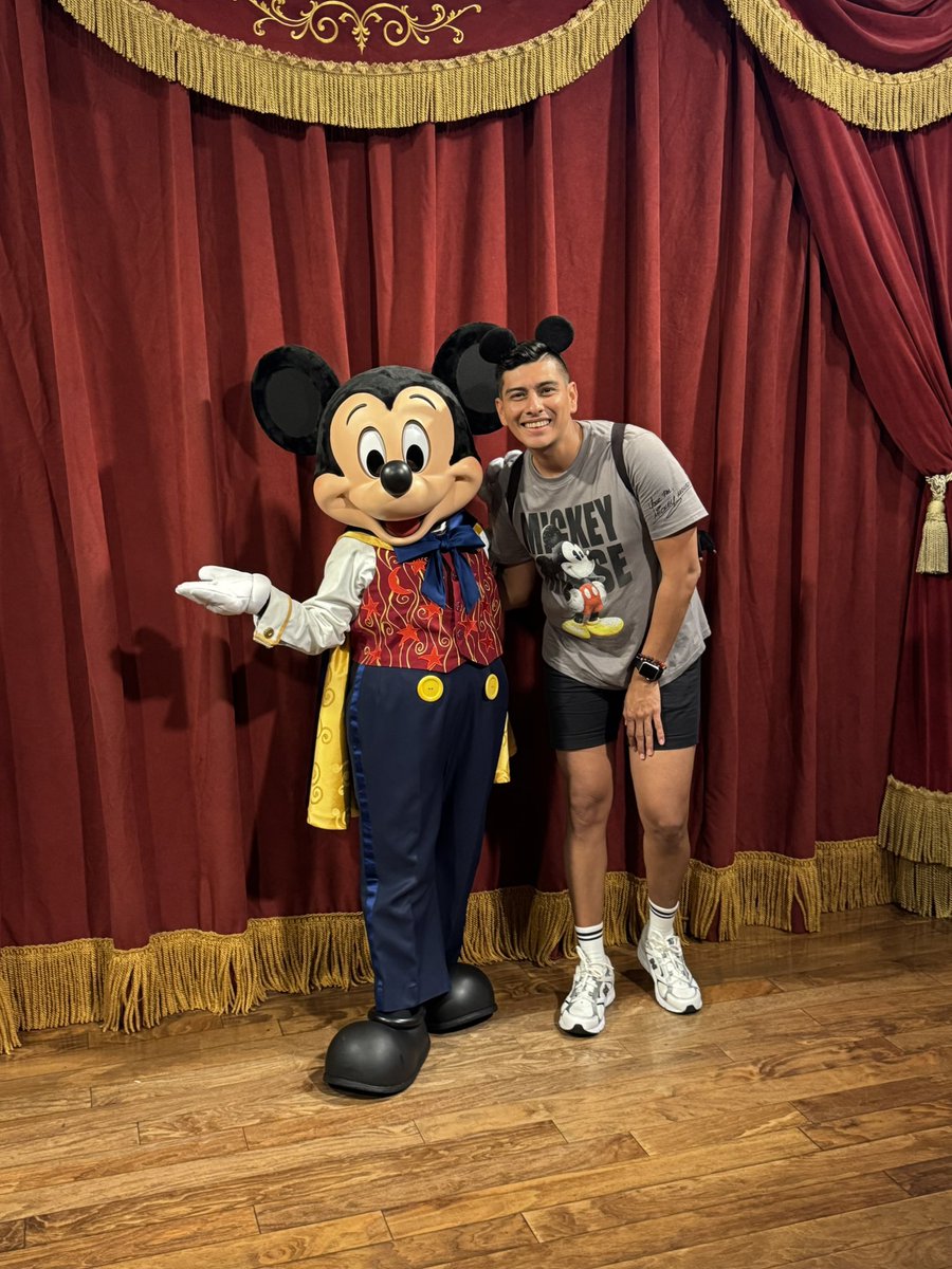 ℙ𝕒𝕓𝕝𝕠 𝕊𝕒𝕟𝕥𝕠𝕤 ★ tweet media