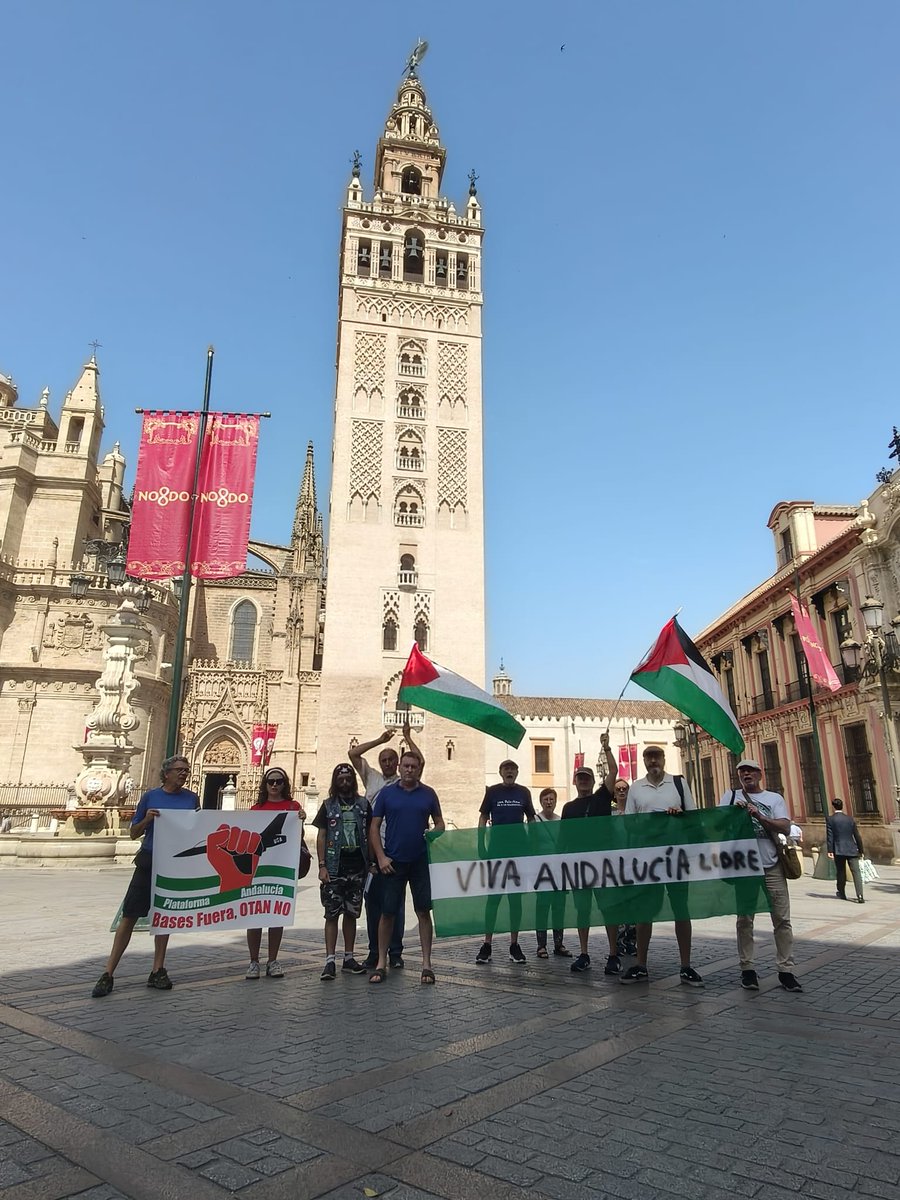 🔴 Hoy volvemos a escuchar el grito de 
🚫 OTAN NO, Bases fuera!
Andalucía por la Paz, NO al Rearme NI a las Guerras!

#FreePalestine
#NoAlGenocidioGaza 
#NoAlTerrorismoSionista