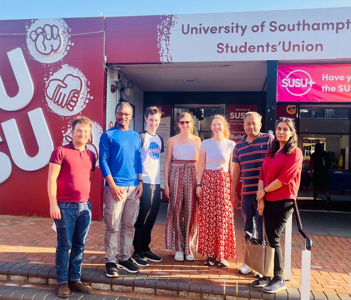 Visited the research lab of Prof. Robert Raja at <a href="/unisouthampton/">University of Southampton</a>. Also discussed the potential for continuing the scientific collaboration between the two organizations in India and the UK! Thanks to the Newton Alumni Fellowship of <a href="/royalsociety/">The Royal Society</a> for the support🙏
<a href="/Chemistry_iitd/">Chemistry_IIT Delhi</a>