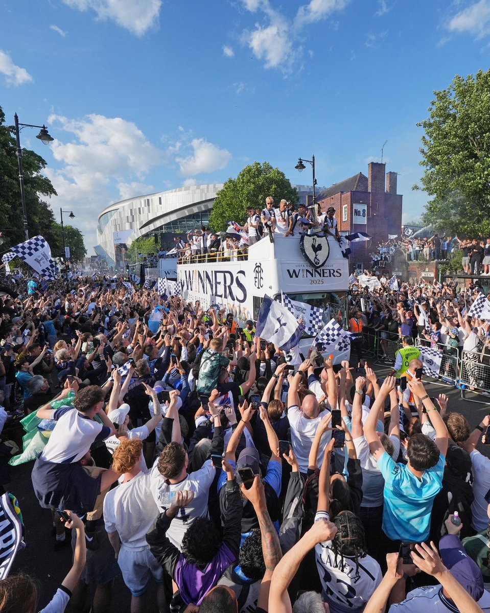 B3x_Graphics's tweet image. 1 month ago already 🤯🏆⚪️