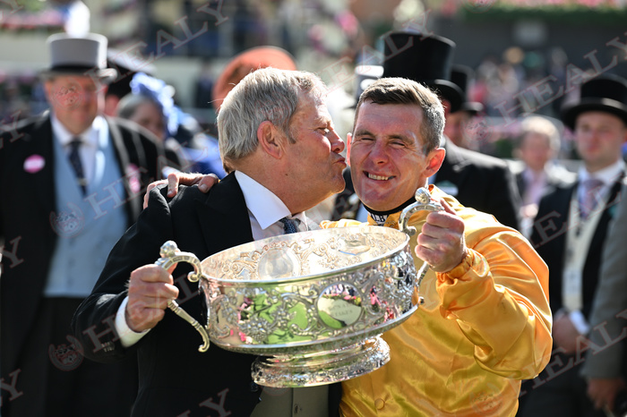 Pat Healy (@patcashhealy) on Twitter photo Royal Ascot 20-June-2025
Cercene (Australia) and <a href="/garyfcarroll/">Gary Carroll</a> win Coronation Stakes (Group 1) for owner Shane Stafford and trainer Joe Murphy with groom TJ Comerford.
(c)healyracing.ie Royal Ascot 20-June-2025
Cercene (Australia) and <a href="/garyfcarroll/">Gary Carroll</a> win Coronation Stakes (Group 1) for owner Shane Stafford and trainer Joe Murphy with groom TJ Comerford.
(c)healyracing.ie