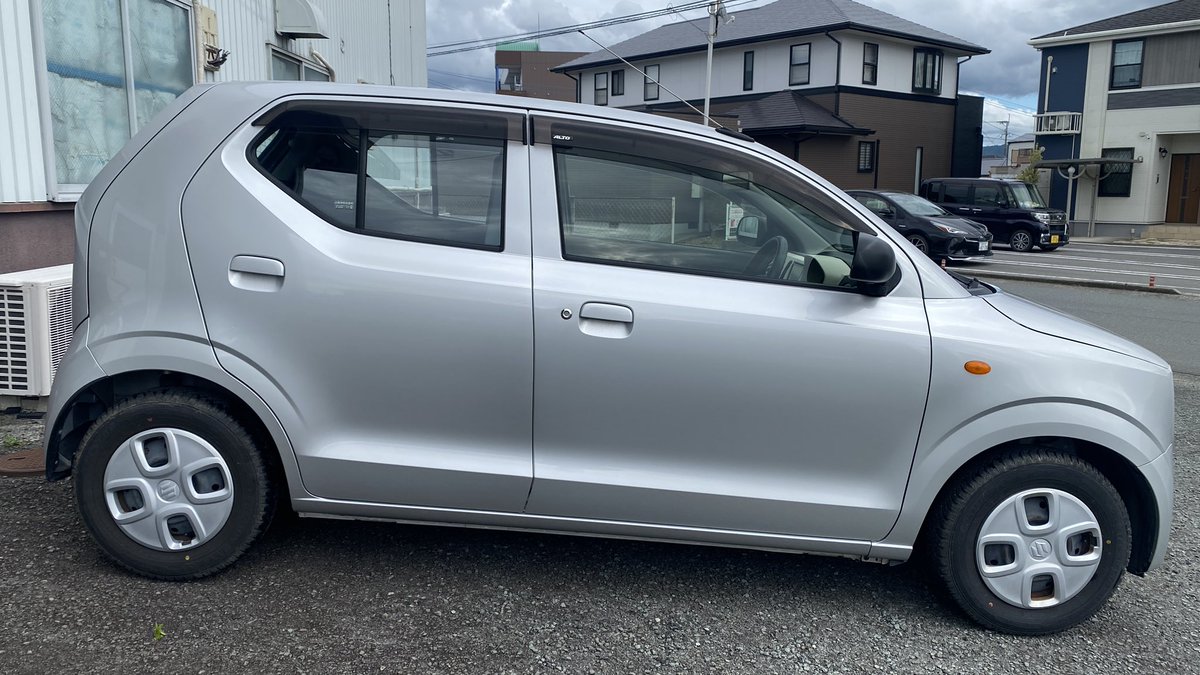 hayashi_motors's tweet photo. スズキ HA36S アルト
エンジンオイル・フィルター交換
タイヤローテーション
室内清掃と清掃と洗車をして作業完了
#筑後車輌基地
#有限会社林自動車
#特定整備認証工場
#自動車板金塗装
#車検
#新車販売
#中古車販売
#バイク販売
#スズキ
#ha36s
#アルト
#sod1plus https://t.co/5fpceWBiuv