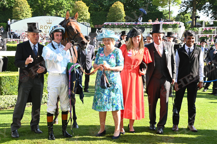 Pat Healy (@patcashhealy) on Twitter photo Royal Ascot 20-June-2025
Amiloc and <a href="/Rossaryan15/">Rossa Ryan</a> win King Edward VII Stakes for owner Mrs David Aykroyd and trainer <a href="/RalphBeckett/">Ralph Beckett</a> with groom Samundra Singh.
(c)healyracing.ie Royal Ascot 20-June-2025
Amiloc and <a href="/Rossaryan15/">Rossa Ryan</a> win King Edward VII Stakes for owner Mrs David Aykroyd and trainer <a href="/RalphBeckett/">Ralph Beckett</a> with groom Samundra Singh.
(c)healyracing.ie
