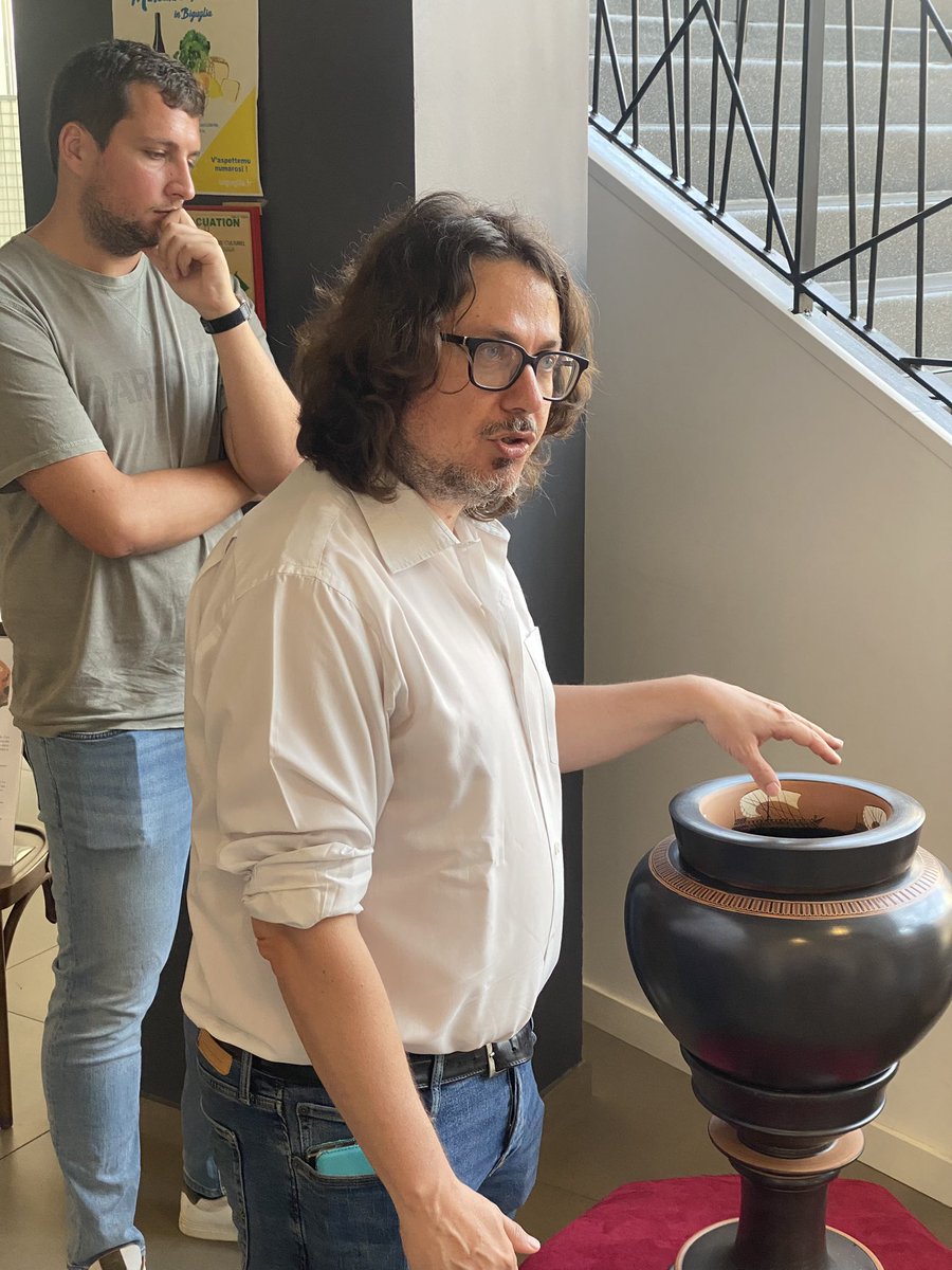 Fédération Recherche Environnement et Société (@univfres) on Twitter photo #Etrusques Nous débutons la journée avec la visite de l’exposition temporaire de l’espace muséographique sur la navigation antique avec la place de la Corse dans les mobilités et les échanges en Méditerranée au Ier millénaire av. J.C <a href="/UnivCorse/">Università di Corsica</a> <a href="/CNRS_dr12/">CNRS Provence et Corse</a> <a href="/umrlisa/">UMR LISA</a> <a href="/INRAE_Corse/">INRAE-Cirad Corse</a> #Etrusques Nous débutons la journée avec la visite de l’exposition temporaire de l’espace muséographique sur la navigation antique avec la place de la Corse dans les mobilités et les échanges en Méditerranée au Ier millénaire av. J.C <a href="/UnivCorse/">Università di Corsica</a> <a href="/CNRS_dr12/">CNRS Provence et Corse</a> <a href="/umrlisa/">UMR LISA</a> <a href="/INRAE_Corse/">INRAE-Cirad Corse</a>