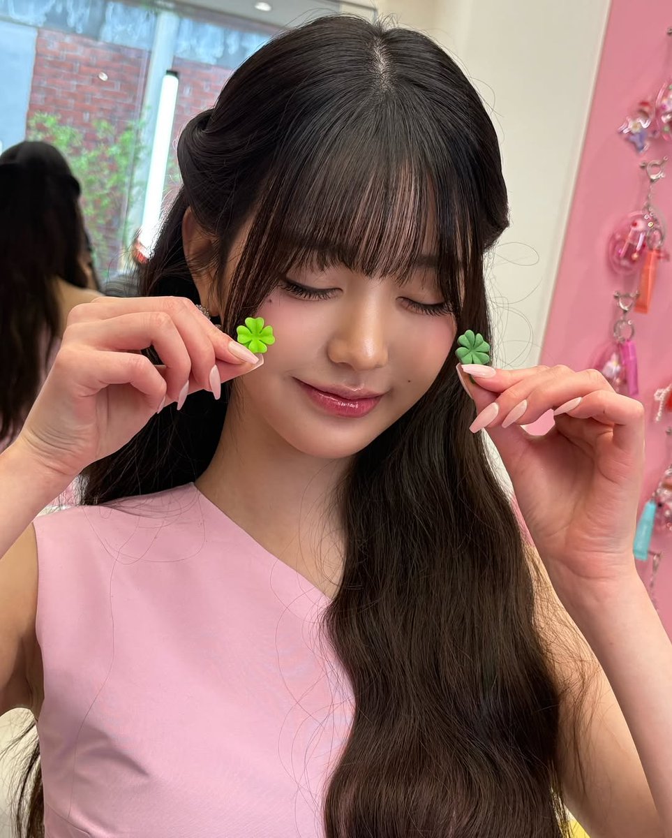 wonyoung instagram update