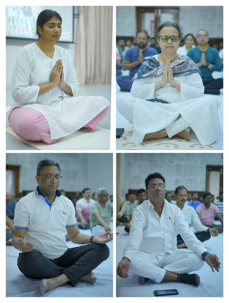 ICMRNIN's tweet image. Celebrated 11th #InternationalDayofYoga &amp;amp; experienced the power of yoga for a healthier life. 
#IDY2025 #YogaForOneEarthOneHealth #InternationalDayofYoga2025
@PMOIndia @narendramodi @mpprataprao
@MoHFW_INDIA @ICMRDELHI @BKulkarni_nin