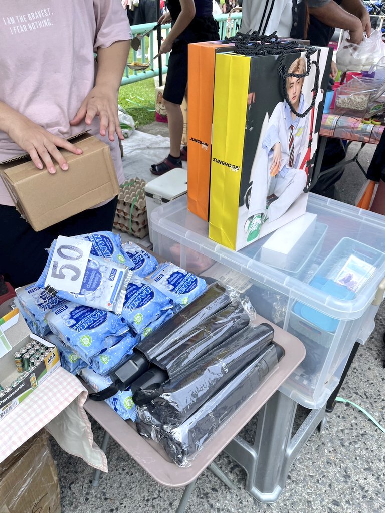 W.MeMe รับทำพัด ป้ายเชียร์ tweet media