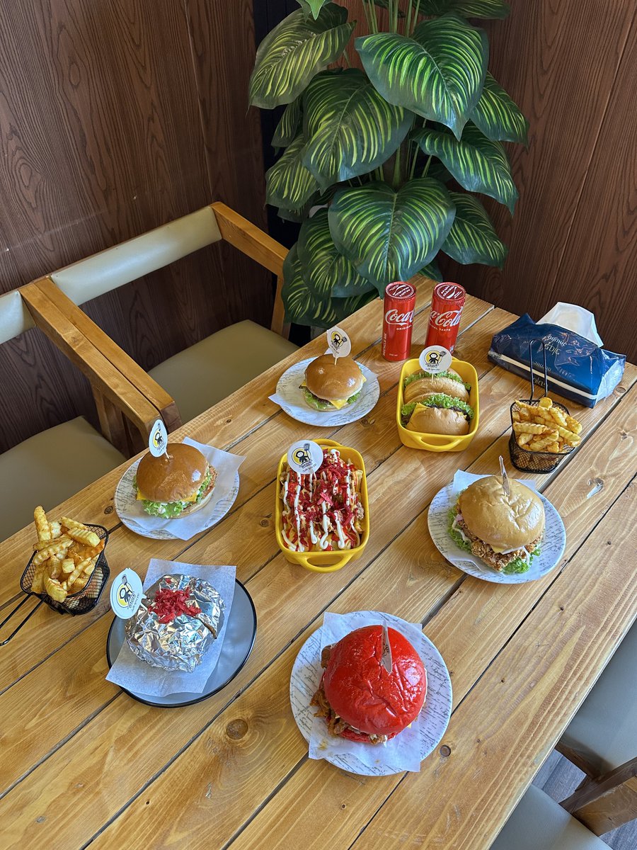 اسأل الرياض tweet media