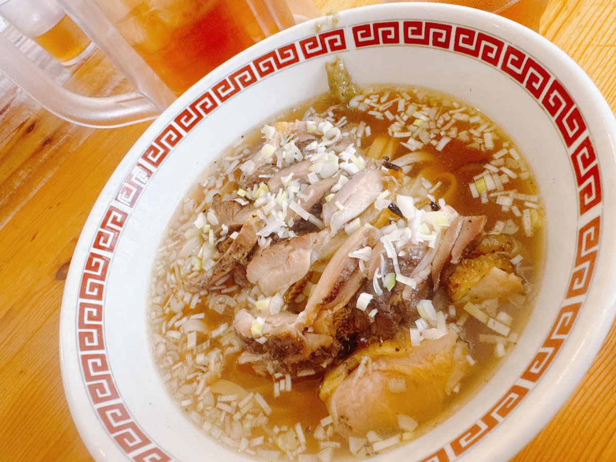 奥能登でヒラメキャッチ！
ラーメン🍜食うたらチヌ釣りだ🎣

ルアー:ぶっ飛びくん95S

#ヒラメ　#座布団　#釣り