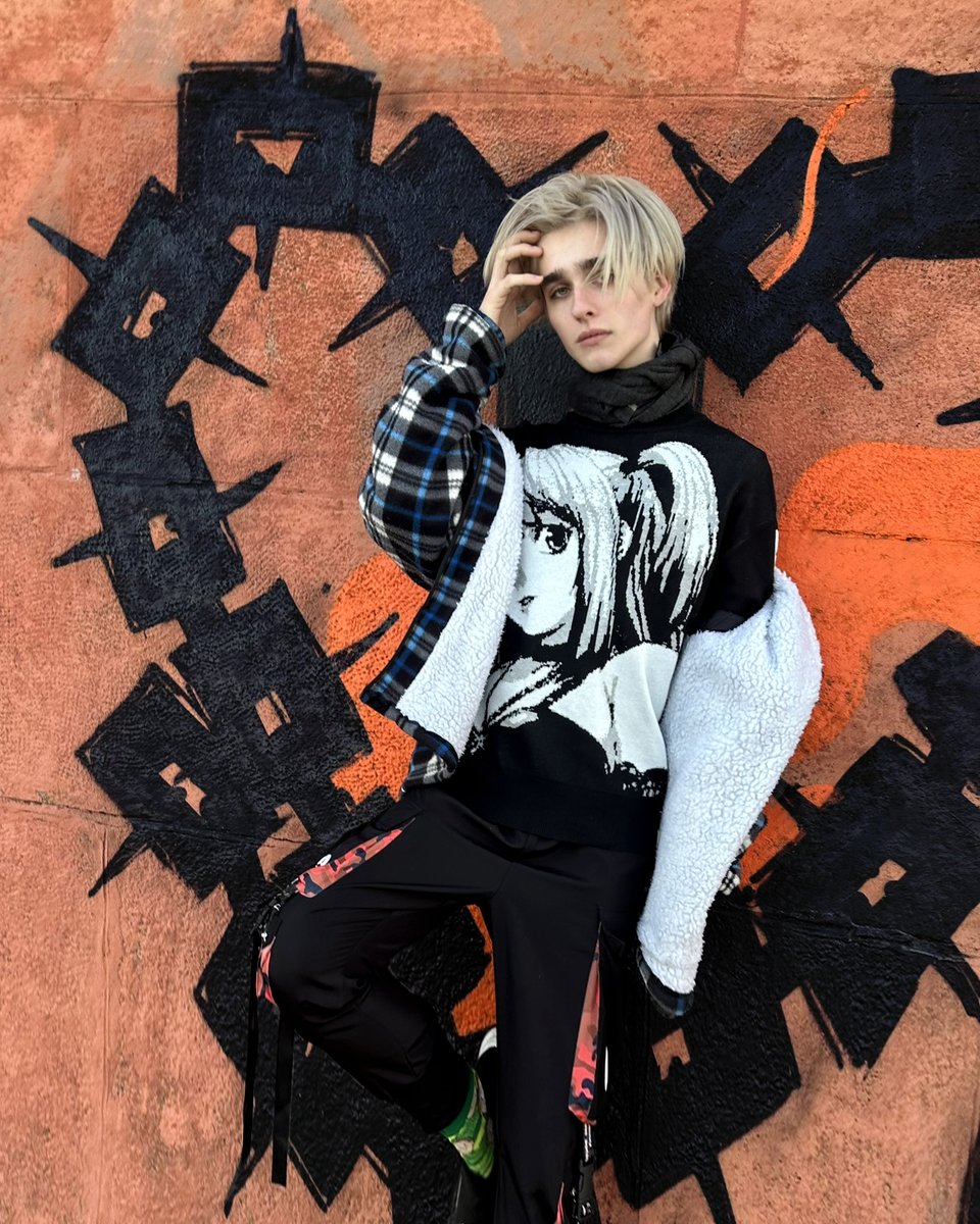 FranUltraviolet's tweet photo. I'm always torn between comfort and wanting to stand out
#streetstyle https://t.co/kqgomZnF57