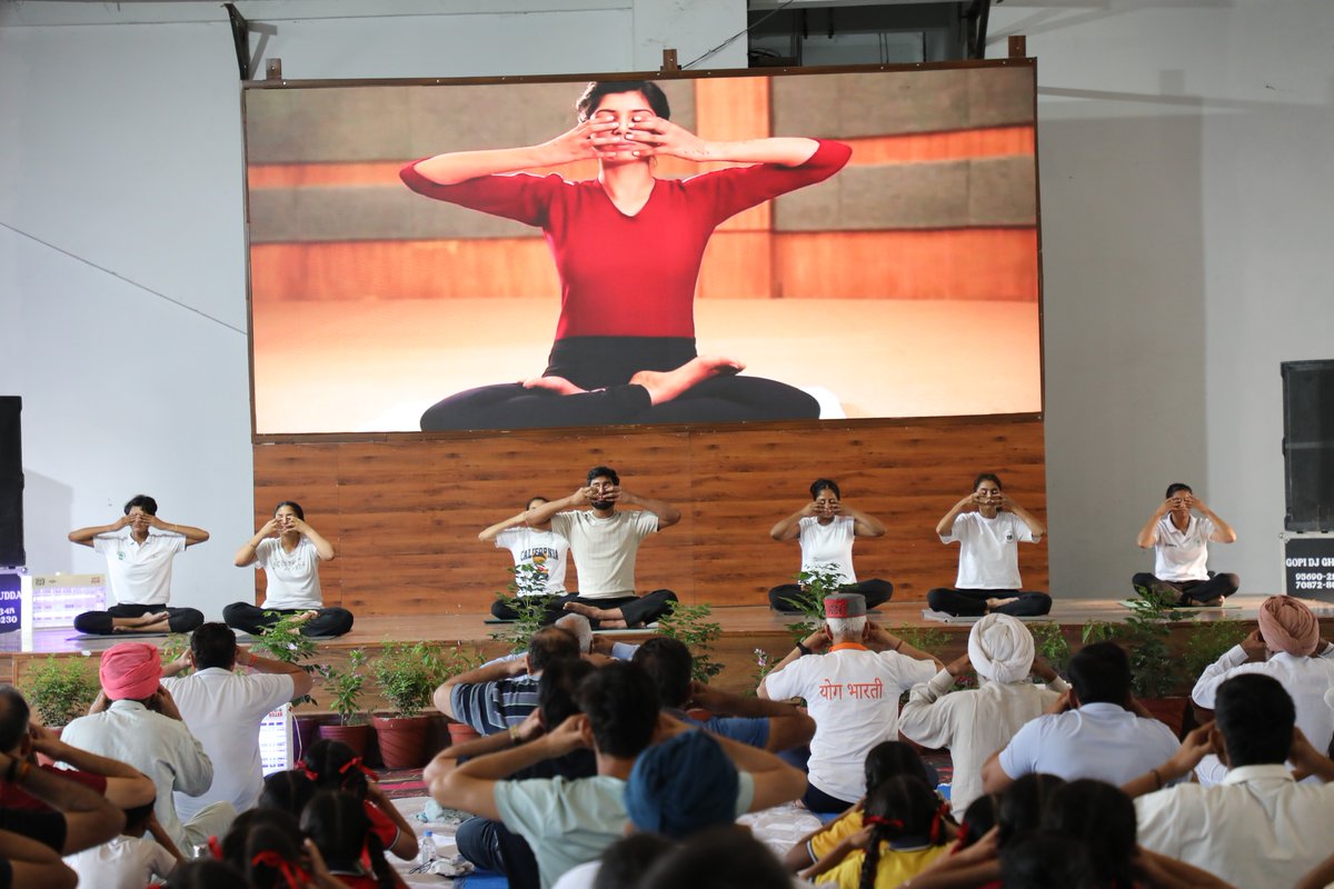 Central University of Punjab (@cup_bathinda) on Twitter photo CU Punjab celebrated the 11th #InternationalYogaDay with a vibrant mass yoga session under theme Yoga for One Earth, One Health.
VC Prof. Tiwari said, “In a world of conflict, Bharatiya wisdom like yoga offers a path to peace.”
<a href="/EduMinOfIndia/">Ministry of Education</a>
<a href="/moayush/">Ministry of Ayush</a>
<a href="/PMOIndia/">PMO India</a>
<a href="/narendramodi/">Narendra Modi</a> CU Punjab celebrated the 11th #InternationalYogaDay with a vibrant mass yoga session under theme Yoga for One Earth, One Health.
VC Prof. Tiwari said, “In a world of conflict, Bharatiya wisdom like yoga offers a path to peace.”
<a href="/EduMinOfIndia/">Ministry of Education</a>
<a href="/moayush/">Ministry of Ayush</a>
<a href="/PMOIndia/">PMO India</a>
<a href="/narendramodi/">Narendra Modi</a>