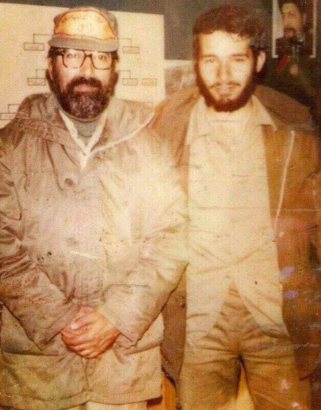 في الذكرى الـ٤٤ للقائد الحركي علي عبّاس، نستذكر بطلًا ارتقى في ميادين العز عام 1981 إلى جانب الدكتور شمران على جبهة سوسنغرد، حيث سطّر اروع ملاحم البطولة والتضحية
#شمران_أمل_الثورة