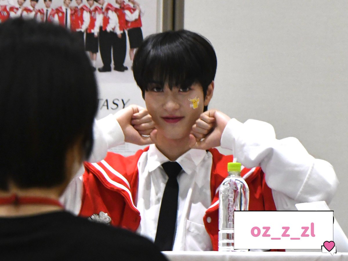 사야 (@oz_z_zl) on Twitter photo 