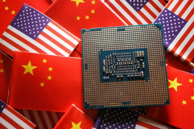 🚨 BREAKING : "USA Pronte a Colpire le Fabbriche di Chip dei Alleati in Cina: Parte di una Strategia di Controllo delle Esportazioni sul Settore Tecnologico"