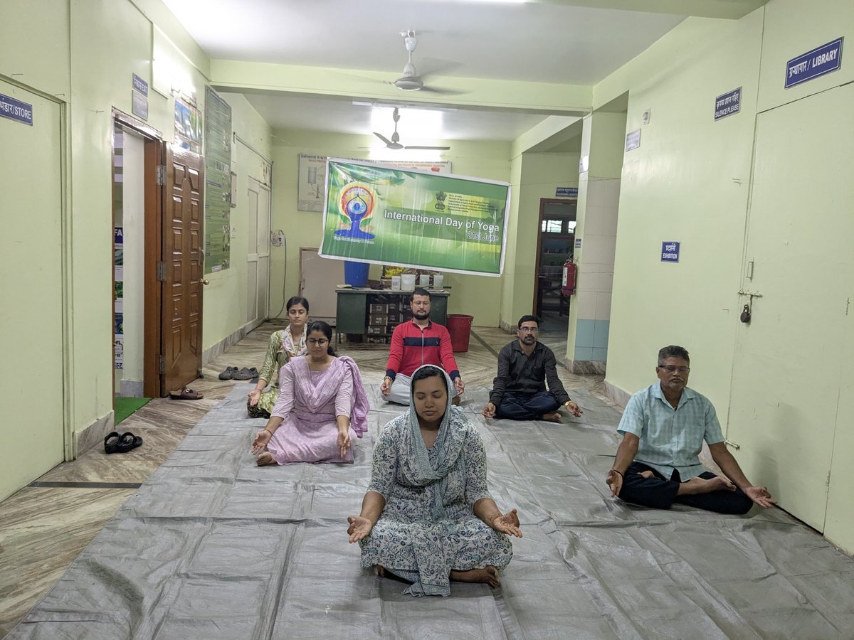 CipmcB's tweet photo. CIPMC BHUBANESWAR observed #InternationalYogaDay2025  on 21st june at the office premises with the theme" Yoga for One Earth, One Health" celebrating the power of Yoga's in promoting  mental fitness and productive work environment. #YogaDay2025 @moayush #ministryofayush https://t.co/FNp5wlDiUp