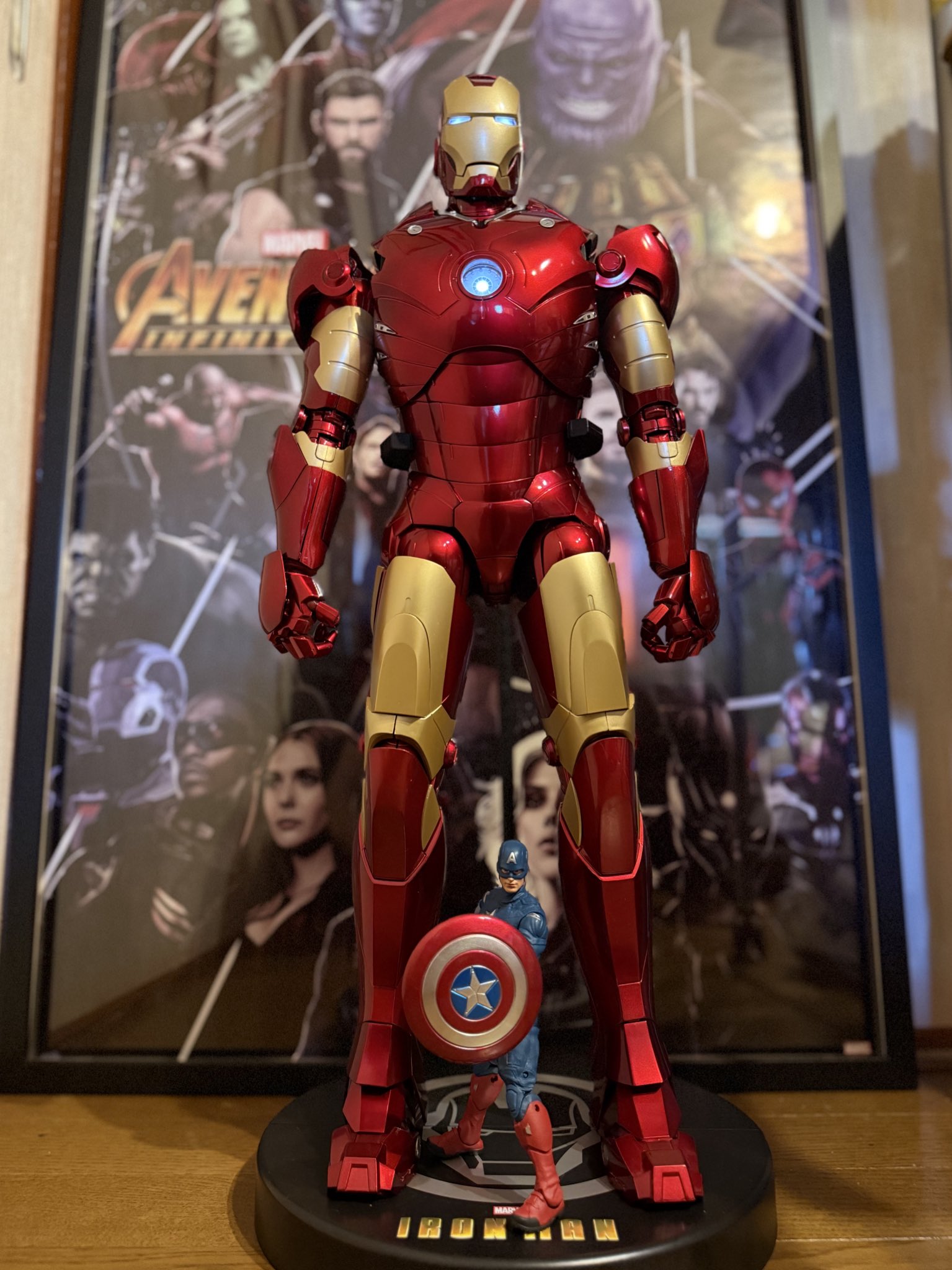 MARVEL アイアンマン フィギュア デアゴスティーニ 全高約60cmダイキャスト製のビッグスケールフィギュアが約1年で