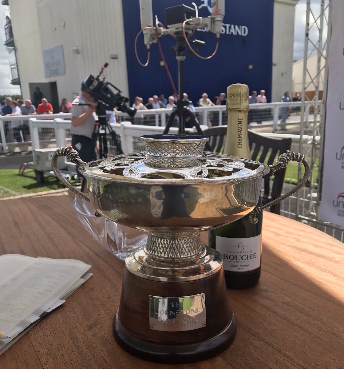 Johnstone Rose Bowl for today’s 5.25 ⁦<a href="/ayrracecourse/">Ayr Racecourse</a>⁩ 🏇🏴󠁧󠁢󠁳󠁣󠁴󠁿