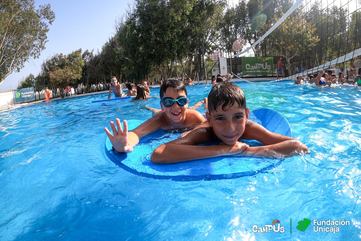 😎 ¿Sabías que con 15 minutos de exposición solar al día tienes la cantidad de vitamina D que necesitas?

En @Campusabinillas está la mayor fuente de vitamina D del verano.

Vive tu aventura 👉 fundacionunicaja.com

#CadaDíaUnaAventura 
#CampusFundaciónUnicaja