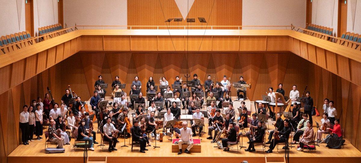 Orchestra ACO (@orchestra_aco) on Twitter photo 【本番まであと1日‼️】
ついに明日が本番となりました🎉
ACOは全員がのびのびと自己表現をしながらも、一丸となって音楽をつくる熱意に満ちたオーケストラです。
そんなACOらしさを大切にしつつ、音楽の楽しさ/素晴らしさを皆様にお伝えできますように💐
ご来場、心よりお待ちしております🌟
#ACO三鷹 【本番まであと1日‼️】
ついに明日が本番となりました🎉
ACOは全員がのびのびと自己表現をしながらも、一丸となって音楽をつくる熱意に満ちたオーケストラです。
そんなACOらしさを大切にしつつ、音楽の楽しさ/素晴らしさを皆様にお伝えできますように💐
ご来場、心よりお待ちしております🌟
#ACO三鷹