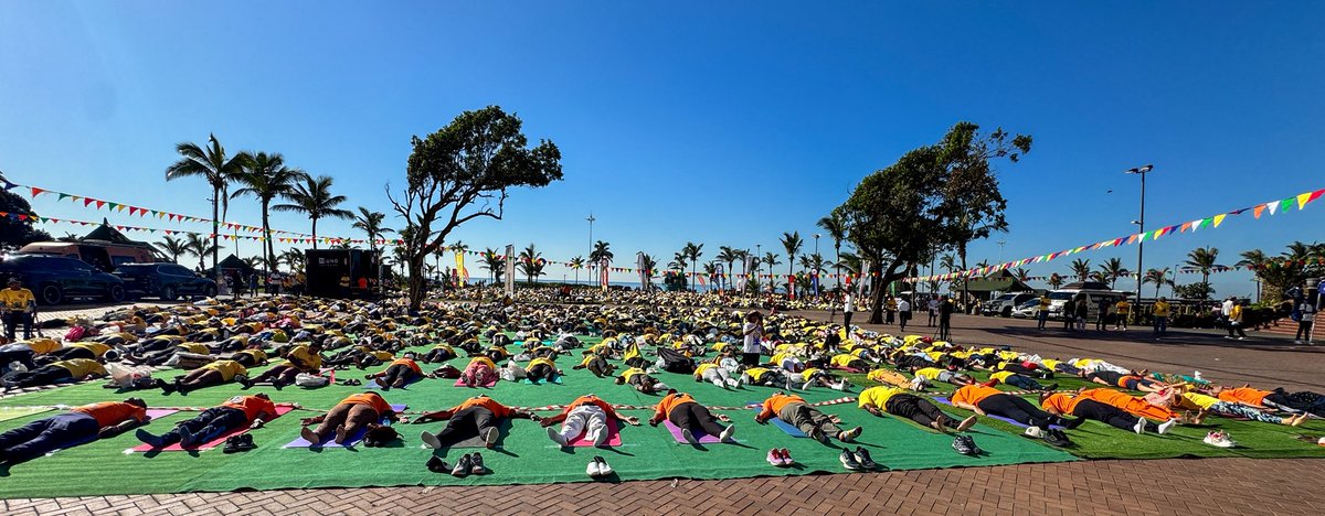 Chairperson of Sport, Arts and Culture, Hon. Sizophila Mkhize, joined the Sivananda World Peace Foundation in celebrating the 11th International Yoga Day in Durban 

#InternationalYogaDay2025