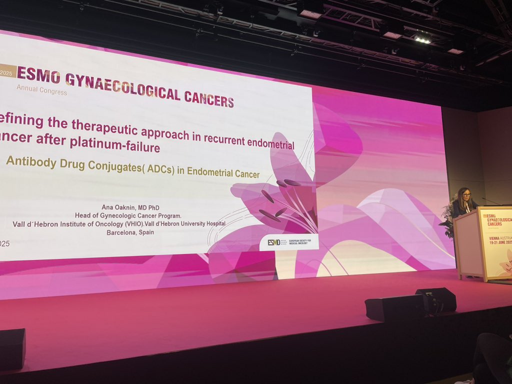Great presentation of Dr Ana Oaknin <a href="/AnaOaknin/">AnaOaknin MD PhD</a> of <a href="/VHIO/">Vall d’Hebron Institute of Oncology (VHIO)</a> in #ESMOGynae25 about ADC in endometrial cancer. Excellent talk !!!