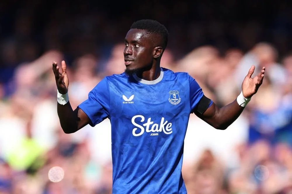 🗞️Everton have been reluctant to offer Idrissa Gana Gueye a multi-year contract, with an initial one-year extension containing the option for an additional 12 months the direction of travel. 

There has been confidence at Everton over a new deal, however it is still to be agreed