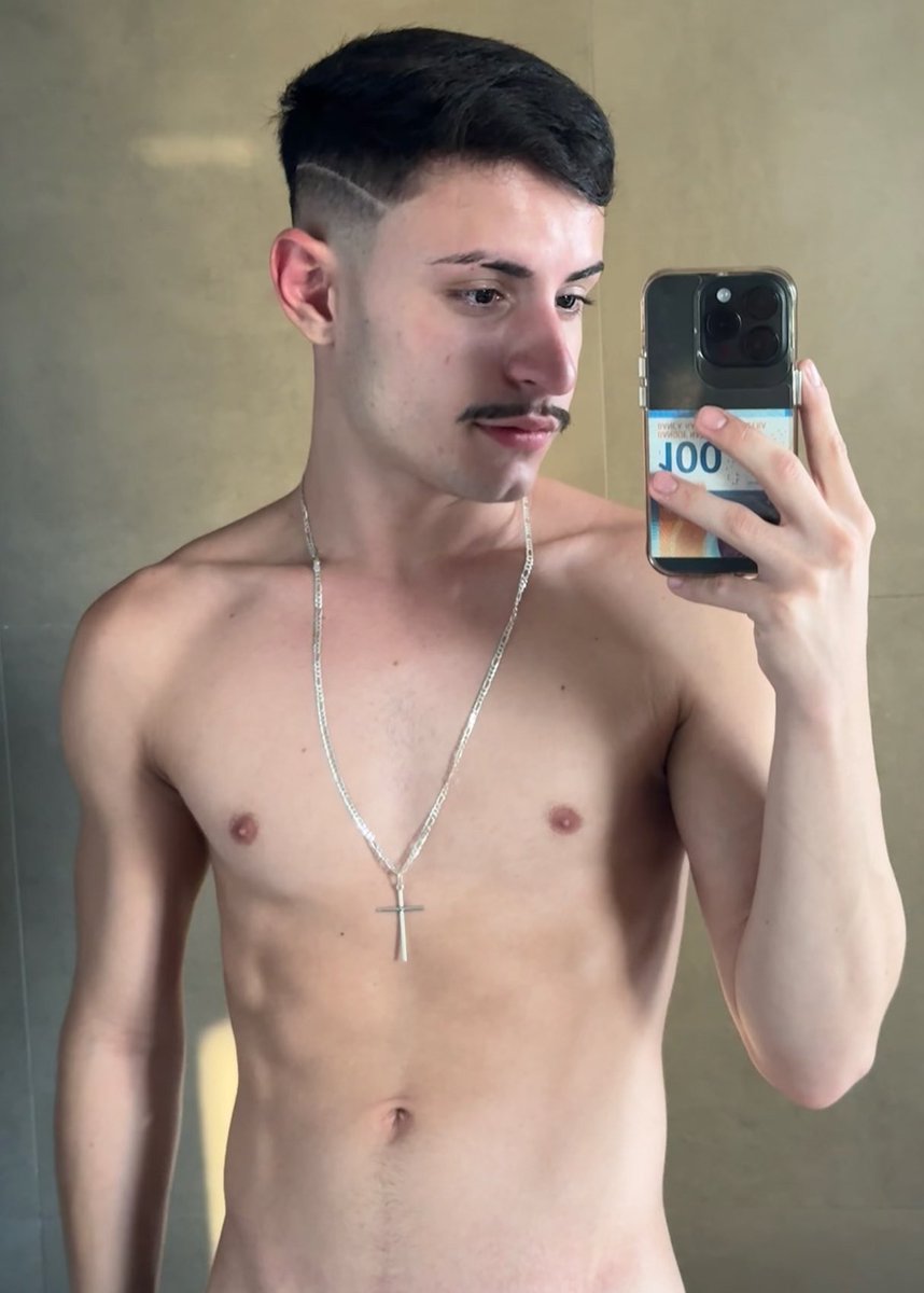 edubeckerx's tweet photo. De novin só tem o nome ! 🤤🍆

🇧🇷⬇️ https://t.co/QdMVSAtLuB
