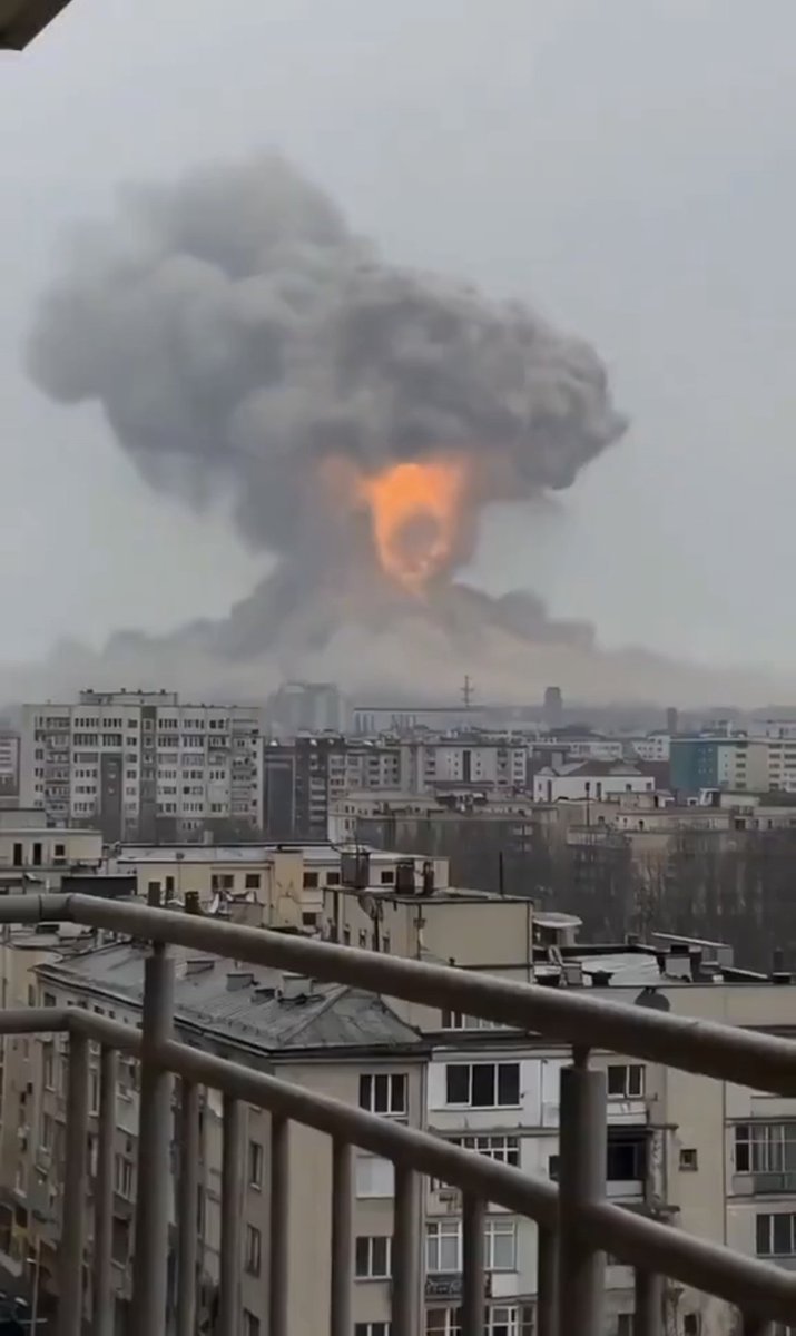 Kavish aziz tweet media