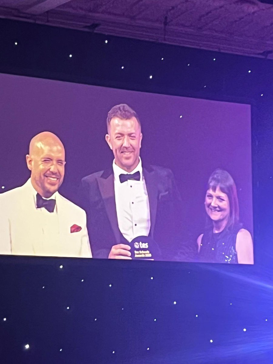 timrhysjames's tweet photo. @WhiteHorseFed is beyond proud to be named TES Inclusive Trust of the Year 2025!
Inclusion is at the heart of everything we do — and this award belongs to our staff, students, families &amp; communities.
Thank you @Tesforteachers for the recognition! 💙 https://t.co/EyrYFY6FRD