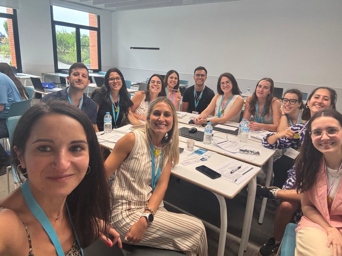 SCLEDyN (@scledyn) on Twitter photo 🔵 La #SCLEDyN presente con fuerza en el XXXI Curso de Actualización en Nutrición Clínica y Dietética de la <a href="/sociedadSEEN/">Sociedad SEEN</a>
📍Organizado desde Castilla y León y con una destacada representación de nuestra sociedad en el panel científico y las ponencias 🔵 La #SCLEDyN presente con fuerza en el XXXI Curso de Actualización en Nutrición Clínica y Dietética de la <a href="/sociedadSEEN/">Sociedad SEEN</a>
📍Organizado desde Castilla y León y con una destacada representación de nuestra sociedad en el panel científico y las ponencias