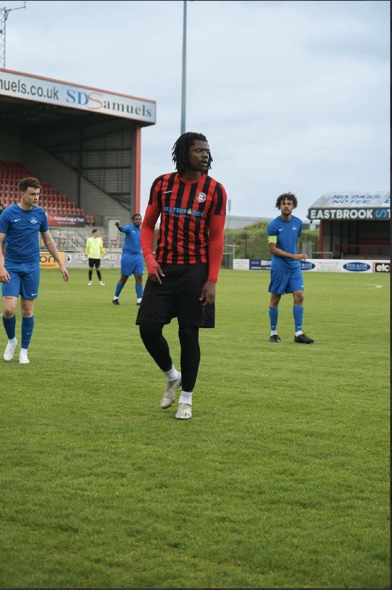 Name: Jalil Taiwo
Age: 23
Location: Essex  
Positions: RB | RWB  
Previous clubs: Hornchurch youth, Rushden and Diamonds Academy, On Chenecks, Bugbrooke St Michaels FC, Sungate FC

Looking for Step 6