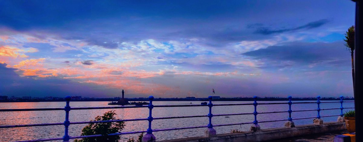 kalyan_331's tweet photo. ❤ #Hyderabad #hussiansagar

Shown hell to one fandom https://t.co/o651y8q6dv