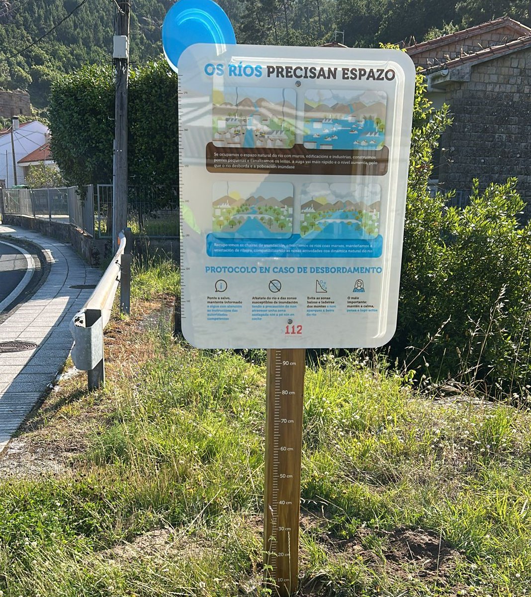 MAmbienteXunta's tweet image. 💧 Instalamos seis paneis informativos para sensibilizar á cidadanía sobre a área de risco de inundación do rego de Laxe-Carnota

👉 O obxectivo de #AugasDeGalicia é dar a coñecer medidas preventivas e pautas de actuación

🔗 xunta.gal/notas-de-prens…