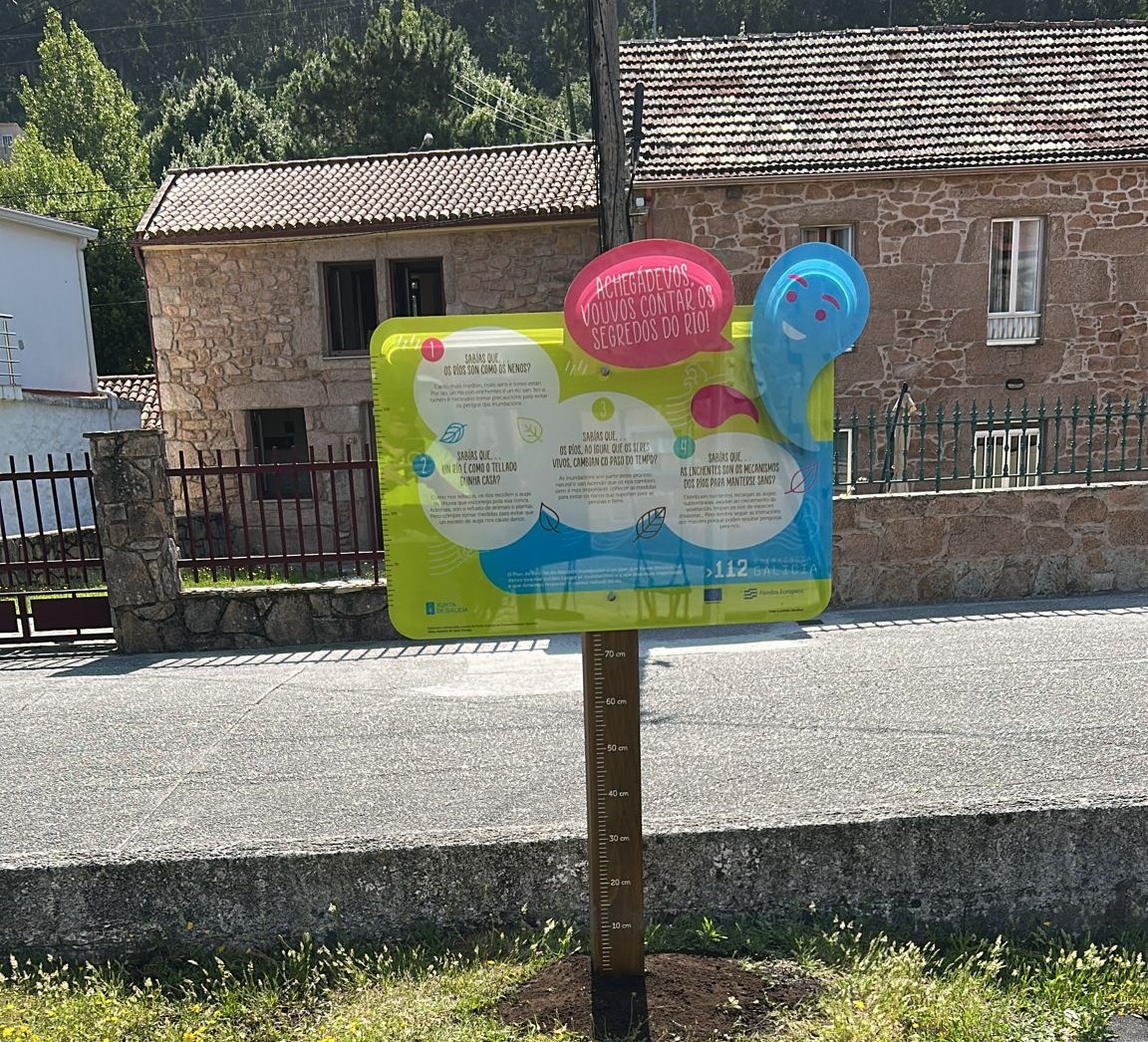 MAmbienteXunta's tweet image. 💧 Instalamos seis paneis informativos para sensibilizar á cidadanía sobre a área de risco de inundación do rego de Laxe-Carnota

👉 O obxectivo de #AugasDeGalicia é dar a coñecer medidas preventivas e pautas de actuación

🔗 xunta.gal/notas-de-prens…