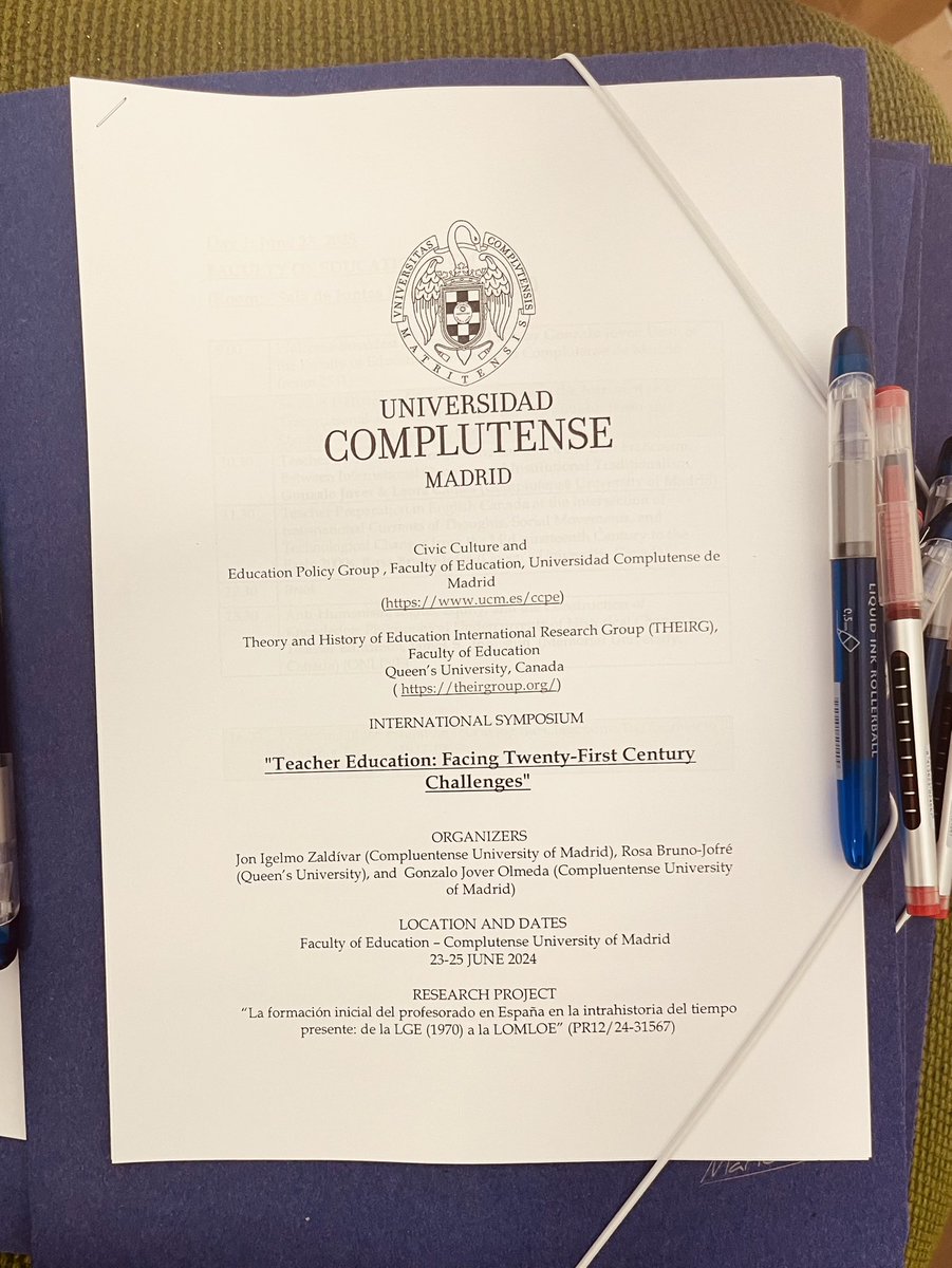 Jon Igelmo Zaldívar (@jonigelmo) on Twitter photo Ya tenemos todos los materiales listos de cara al simposio “Teacher Education: Facing Twenty First Century Challenges” en <a href="/ucm_educacion/">Facultad Educación UCM</a> en el participamos miembros de <a href="/CCyPE_UCM/">Cultura Cívica y Políticas Educativas (grupo UCM)</a>. El lunes comenzamos el simposio. Ya tenemos todos los materiales listos de cara al simposio “Teacher Education: Facing Twenty First Century Challenges” en <a href="/ucm_educacion/">Facultad Educación UCM</a> en el participamos miembros de <a href="/CCyPE_UCM/">Cultura Cívica y Políticas Educativas (grupo UCM)</a>. El lunes comenzamos el simposio.