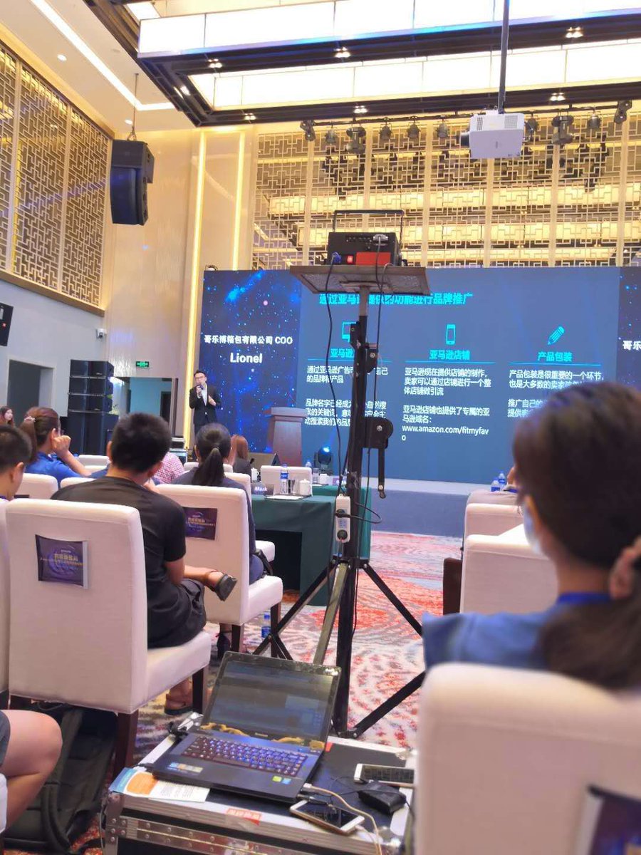 CAROLINEMEGA❤️ (@carolineilife) on Twitter photo 