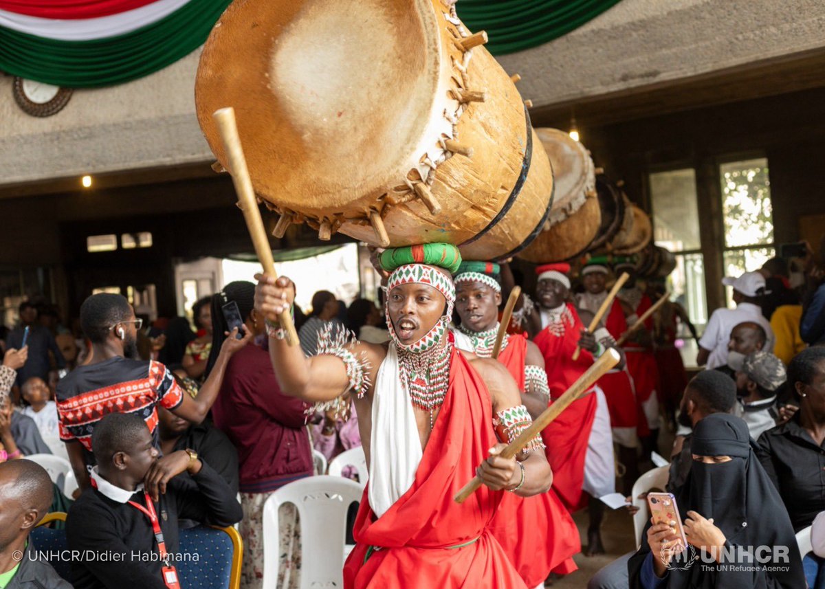 UNHCR_Kenya's tweet image. Yesterday, we joined our partners in Nairobi in solidarity #WithRefugees.
Talented refugee dancers, drummers, and performers graced the event while participants also sampled and purchased beautiful items made by refugees.
Thank you for supporting refugees.