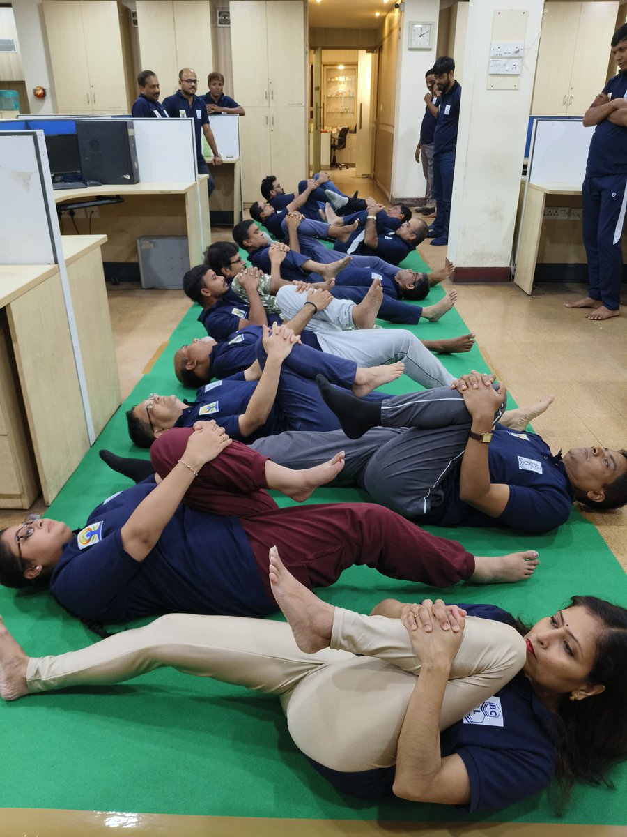 bcplkol's tweet photo. All Units of BCPL  viz. Maniktala Factory , Panihati Factory, Kanpur Factory and Mumbai Factory observed IYD today. Masters of the ceremonies  gave  insightful guidance and training on Yoga, Pranayama etc. that helps in  chronic lifestyle diseases, various types of pains, stress https://t.co/wyd7318iKW