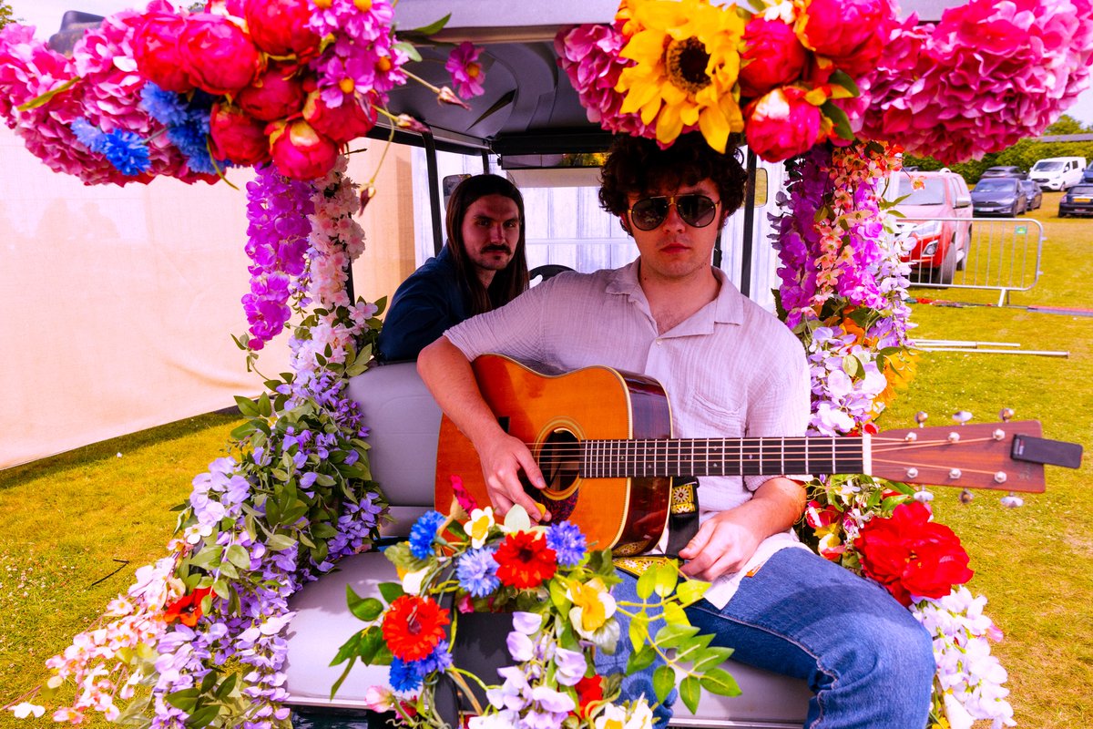 TheLathums's tweet image. Boss time at the big top last night. Thanks very very much for having us @IsleOfWightFest and to everyone who joined us in the tent 💛