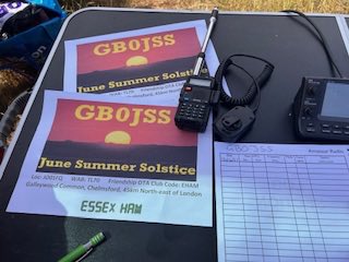 Some Essex Hams already up at Galleywood for the Summer Solstice. If you’re visiting our field day today, be warned that it’s hot. Bring liquids, wear lotion! essexham.co.uk/events/essex-h…