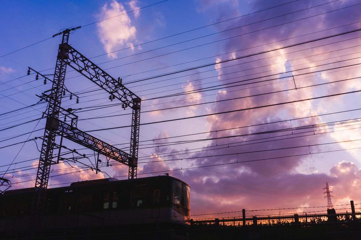 goricame_jp's tweet image. 何気ない風景がドラマチックに変わる.