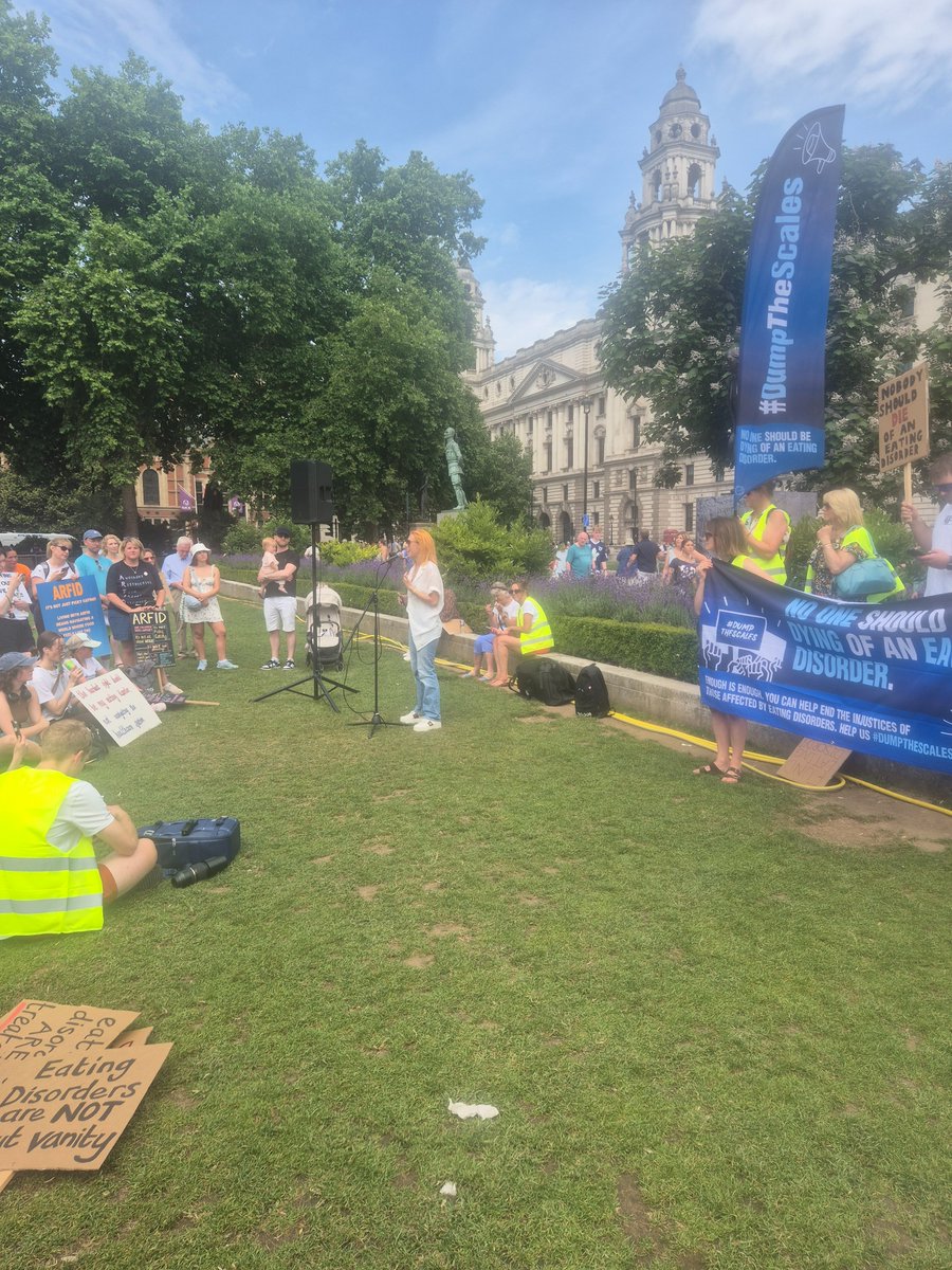 "We're here today to demand action and change for people with eating disorders" - <a href="/RachaelDownie/">Rachael Downie</a> #DumpTheScales
