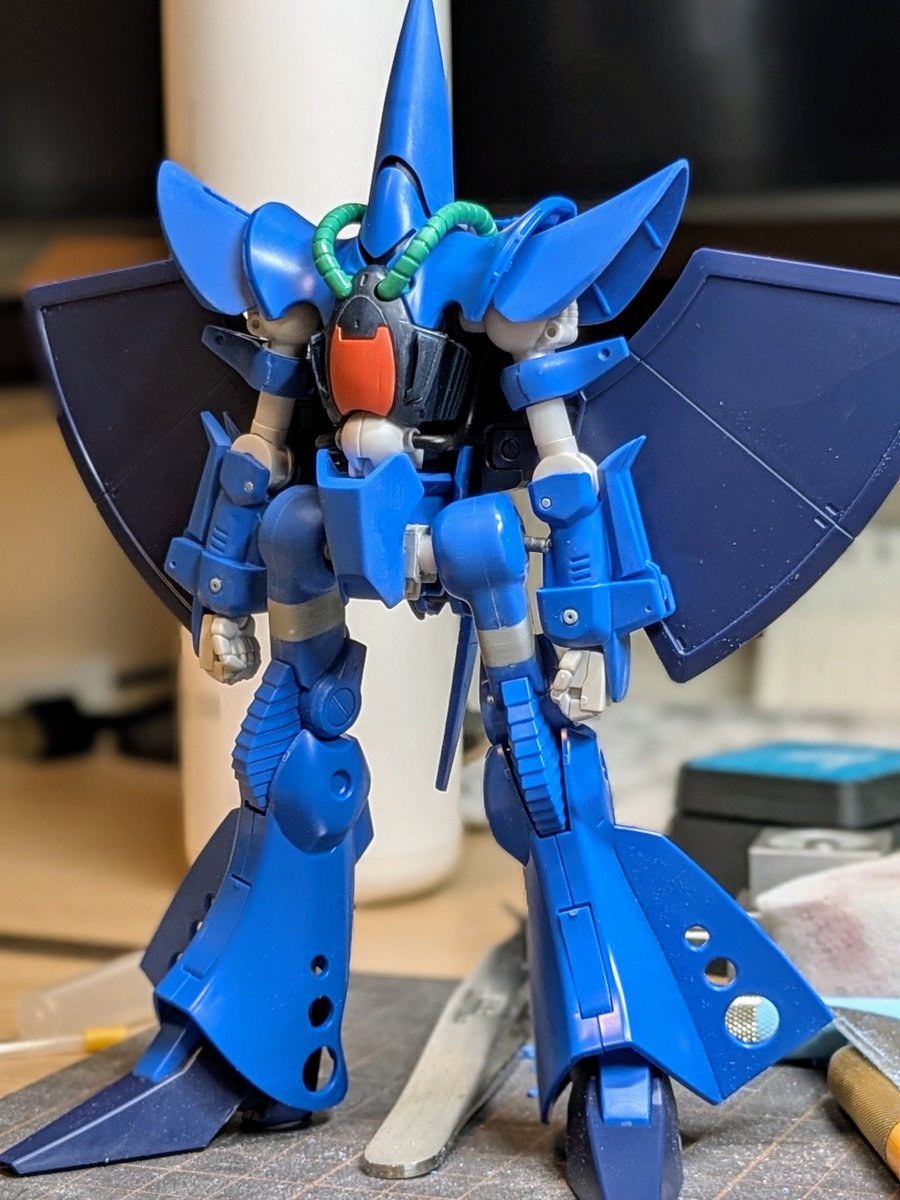 ハンブラビって胴体すごく細いなぁ