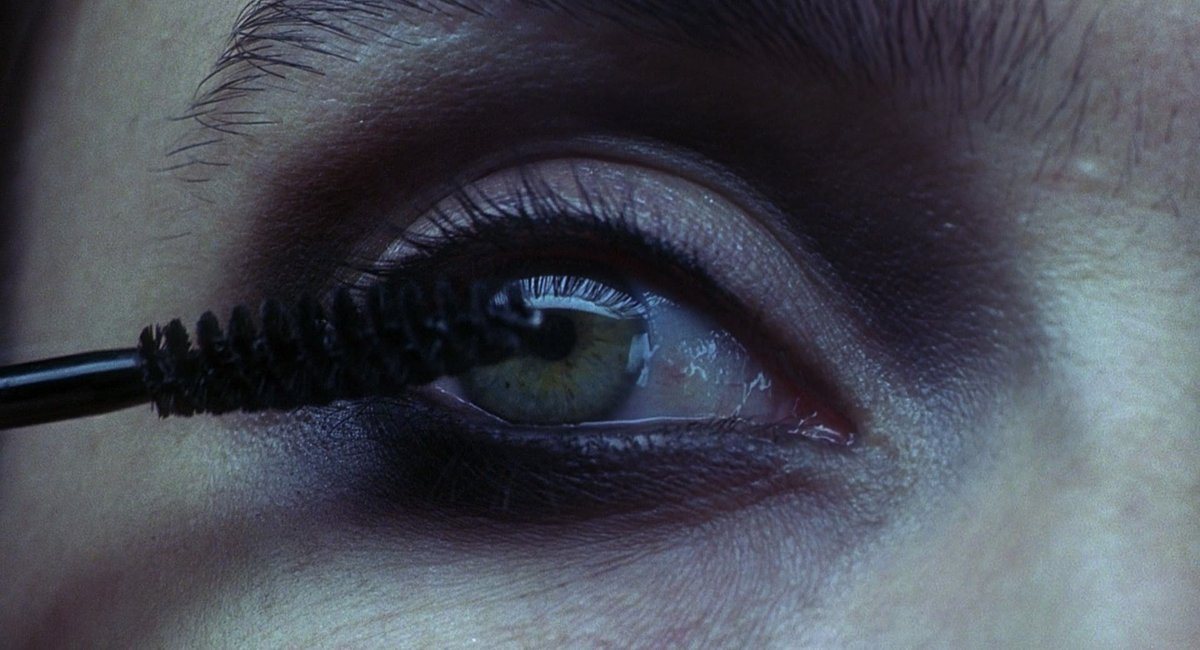 Requiem for a Dream (2000)
Dir: Darren Aronofsky