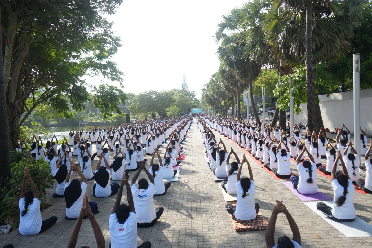 India in Jaffna (@cgjaffna) on Twitter photo Jaffna Thiruvalluvar Cultural Centre (JTCC) came alive with the spirit of Yoga as practitioners, students, and members of the public gathered to celebrate the #InternationalDayofYoga2025, organised by <a href="/CGJaffna/">India in Jaffna</a>. The event saw enthusiastic participation from over 1,500 Jaffna Thiruvalluvar Cultural Centre (JTCC) came alive with the spirit of Yoga as practitioners, students, and members of the public gathered to celebrate the #InternationalDayofYoga2025, organised by <a href="/CGJaffna/">India in Jaffna</a>. The event saw enthusiastic participation from over 1,500